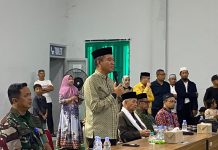 Bupati Irham Sambut Jemaah Haji Konsel, Sampaikan Duka Satu Jemaah Wafat di Tanah Suci