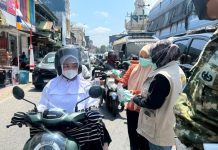 2.000 Masker Dibagikan di Pasar Laelangi, Warga Bau-Bau Diimbau Waspada ISPA